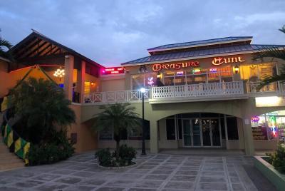 Private Montego Bay Highlights, Shopping and Beach Tour Private Montego Bay Highlights, Shopping and Beach Tour