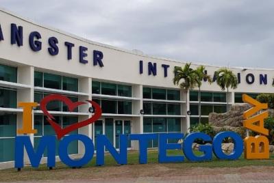 Montego Bay (MBJ) Airport Transfers TO/FROM Negril Hotels / Villa Montego Bay (MBJ) Airport Transfers TO/FROM Negril Hotels / Villa