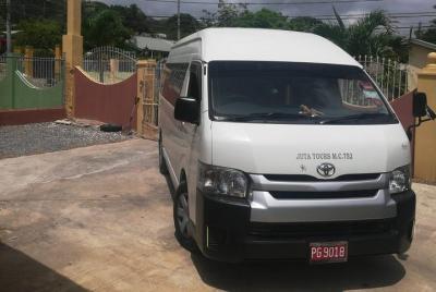 Ocho Rios Private Airport Transfer 