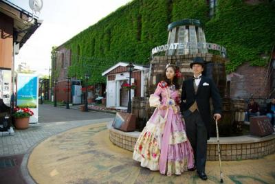 Put on a dress and travel back in time at Hakodate Put on a dress and travel back in time at Hakodate
