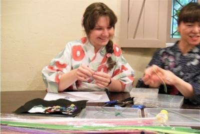 Mizuhiki making experience - Japanese traditional crafts workshop Mizuhiki making experience - Japanese traditional crafts workshop