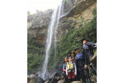 [Iriomote Island Canoe Trekking Jungle Sawa Play] Pinaisara Falls Canoe Harikiri 1 Day Course