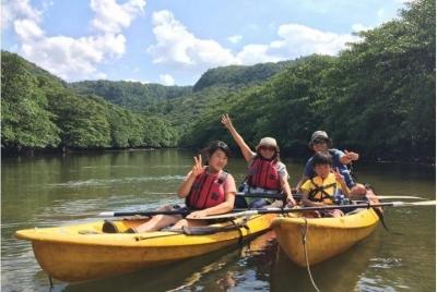 [Iriomote Island canoe trekking jungle Sawa play] Leisure course to Mac