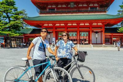 Kyoto Like a Local: Private BIKE Tour