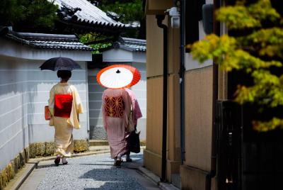 Learn about Shintoism, Buddhism and Geisha culture : Kyoto Kitano