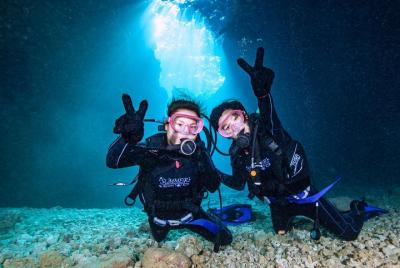 Easily set sail by boat! / Blue cave experience diving Easily set sail by boat! / Blue cave experience diving