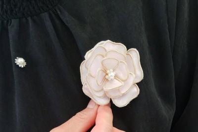 Orne for beginners. Let Orne for beginners. Let's experience a corsage that makes you hap