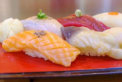 Private Tour - An Eat-and-Walk Tour in the Famous Gourmet Town: O