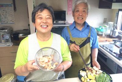 Japanese Home Cooking Lesson with Local Hosts in Peaceful Kyoto S