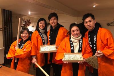 Feel free to experience soba making in the center of Sapporo. Feel free to experience soba making in the center of Sapporo.