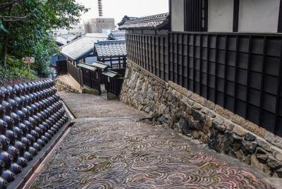 Tokoname Walking Tour and Visiting Pottery Studio