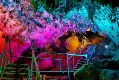 CAVE OKINAWA A mysterious limestone cave that you can easily enjoy! CAVE OKINAWA A mysterious limestone cave that you can easily enjoy!