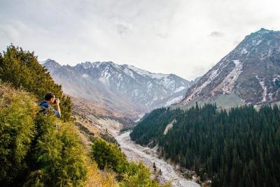 1 Day Trek in Ala-Archa National Park 1 Day Trek in Ala-Archa National Park