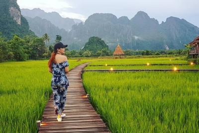 Vientiane 3 Days Private Tour to Vang Vieng Viewpoint, Cave, Blue Vientiane 3 Days Private Tour to Vang Vieng Viewpoint, Cave, Blue
