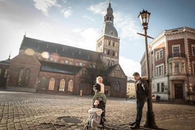 Private Photoshoot Tour in Riga Private Photoshoot Tour in Riga
