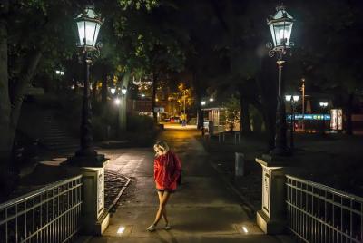 Riga's Night Photoshoot Tour