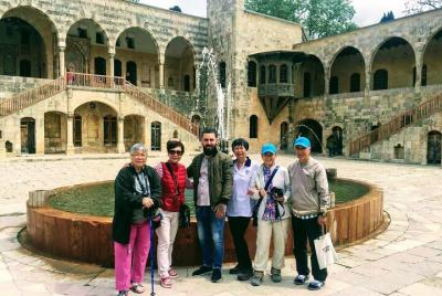 Small Daily Tours to Beiteddine and Deir El Qamar with Lunch