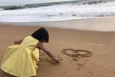 Johor Day Tour - Ostrich Farm, Beach, Waterfall, Fireflies [Car]
