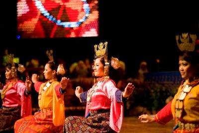 Kota Kinabalu by Night and Cultural Dance Show Kota Kinabalu by Night and Cultural Dance Show