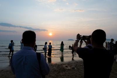 4-Hour Kota Kinabalu City Evening Tour with Pick Up 4-Hour Kota Kinabalu City Evening Tour with Pick Up