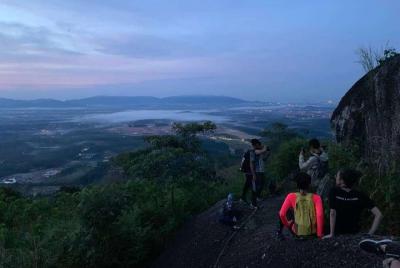 Sunrise Hill Trekking Sunrise Hill Trekking