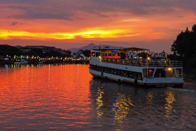 Kuching City Tour & Sunset River Cruise Kuching City Tour & Sunset River Cruise