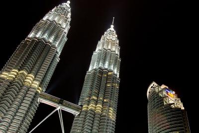 Best of Kuala Lumpur 14 Hrs Flexible Van Tour from Melaka