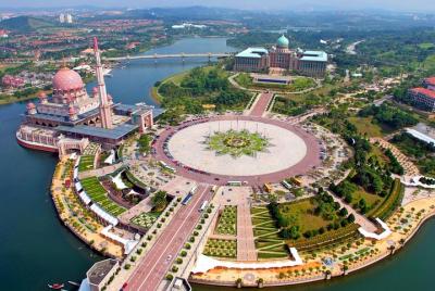 Malacca To Kuala Lumpur EN-ROUTE Putrajaya City Tour Malacca To Kuala Lumpur EN-ROUTE Putrajaya City Tour