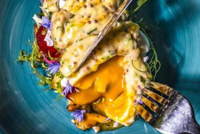 Vegetarian Food Tasting and Cocktail Pairing in Gdańsk