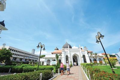 Private Tour: Top Seven Wonders of Penang City Tour Private Tour: Top Seven Wonders of Penang City Tour