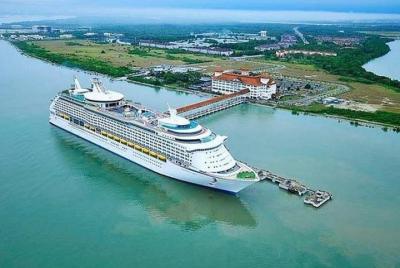 Kuala Lumpur Cruise Layover Sightseeing Tour from Boustead Cruise