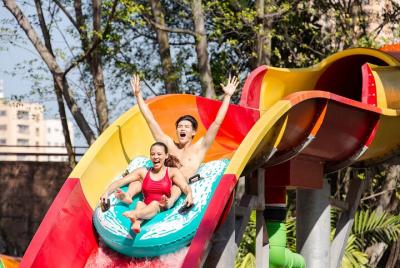 Sunway Lagoon Theme Park Ticket and 1 WAY Transfer (SIC – shared  Sunway Lagoon Theme Park Ticket and 1 WAY Transfer (SIC – shared