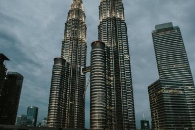 Chauffeur: Penang Island to Singapore Car Transfer Chauffeur: Penang Island to Singapore Car Transfer