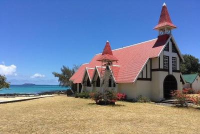 Private Full Day Customizable Mauritius Tour with Chauffeur Private Full Day Customizable Mauritius Tour with Chauffeur