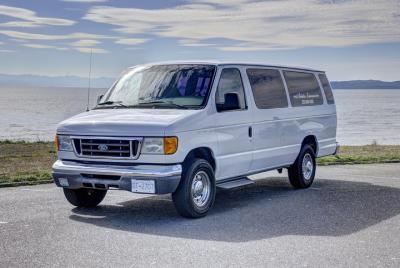  Van with a Driver Rental in Acapulco
