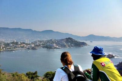 Hiking Tour on Roqueta Island in Acapulco