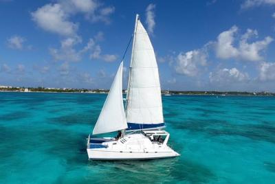 Catamaran Sailing Experience & Snorkeling Tour to Isla Mujeres