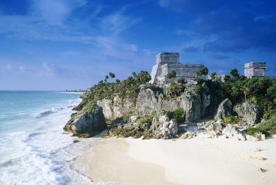 Combo Tour: Tulum, Cenote and 5th Avenue in Playa Del Carmen from Combo Tour: Tulum, Cenote and 5th Avenue in Playa Del Carmen from