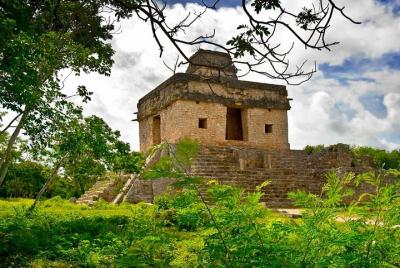 Dzibilchaltun and Progreso, Nature And Archaeological Dzibilchaltun and Progreso, Nature And Archaeological