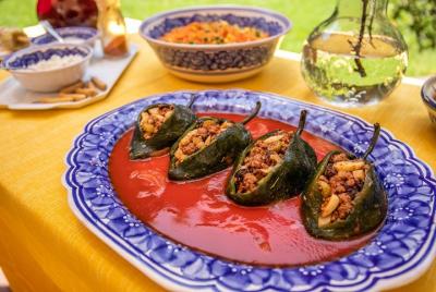 Gourmet Dining Experience with a Local in her Beautiful Mexico Ci Gourmet Dining Experience with a Local in her Beautiful Mexico Ci