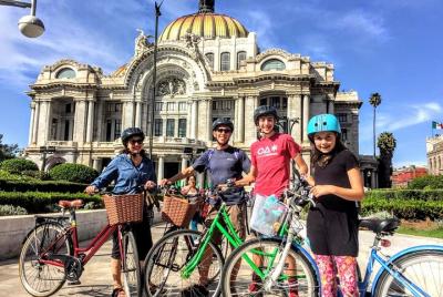 Mexico City Bike and Cultural Tour (DIEGO RIVERA`S MURALS/PAPANTL