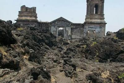 Paricutin Volcano, natural wonder of Michoacan, from Morelia Paricutin Volcano, natural wonder of Michoacan, from Morelia