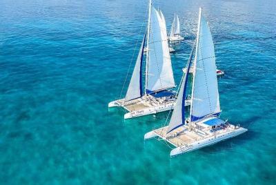 Complete Isla Mujeres excursion from Cancun and Riviera Maya with