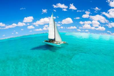 Catamaran Isla Mujeres with transportation from Riviera Maya. Catamaran Isla Mujeres with transportation from Riviera Maya.