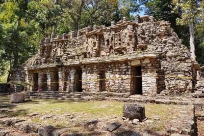 Archaeological zone of Yaxchilan and Bonampak departing from Ocos