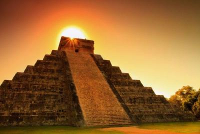 Discover the wonder of the world of Mexico, Chichen Itza, from Ca