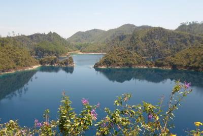 El Chiflon Waterfalls and Montebello Lakes Day Trip from Tuxtla G El Chiflon Waterfalls and Montebello Lakes Day Trip from Tuxtla G