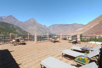 Atlas mountains and Berber villages including Lunch and Camel Ri