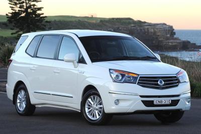 One Way Transfer from Fes to Chefchaouen with options  One Way Transfer from Fes to Chefchaouen with options