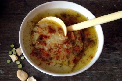 Food Tour: Tasting of local cuisine and Henna tattooing